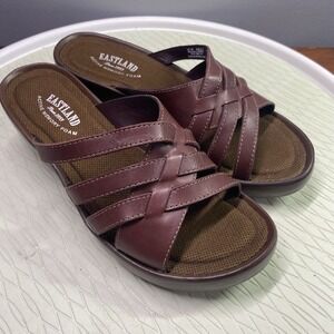 EASTLAND Poppy Women's Slip On Sandals‎ Clogs Burgundy Mem. Foam Sz.7M NWOB